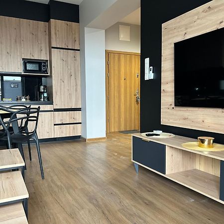 Apartament No82 Yellow Holiday Home ザトル エクステリア 写真