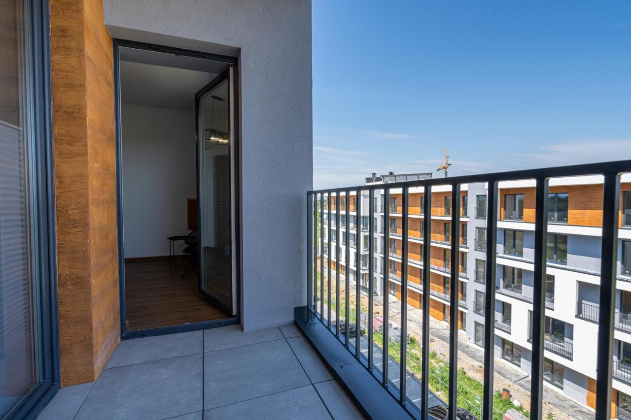 Apartament No82 Yellow Holiday Home ザトル エクステリア 写真