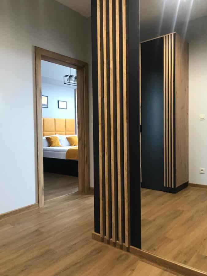 Apartament No82 Yellow Holiday Home ザトル エクステリア 写真