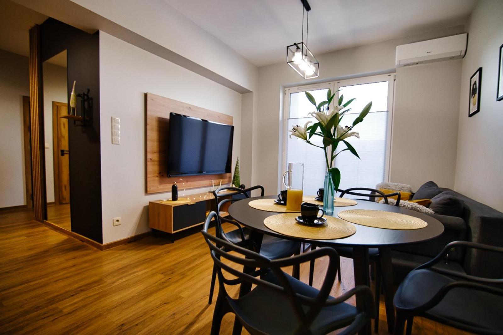 Apartament No82 Yellow Holiday Home ザトル エクステリア 写真