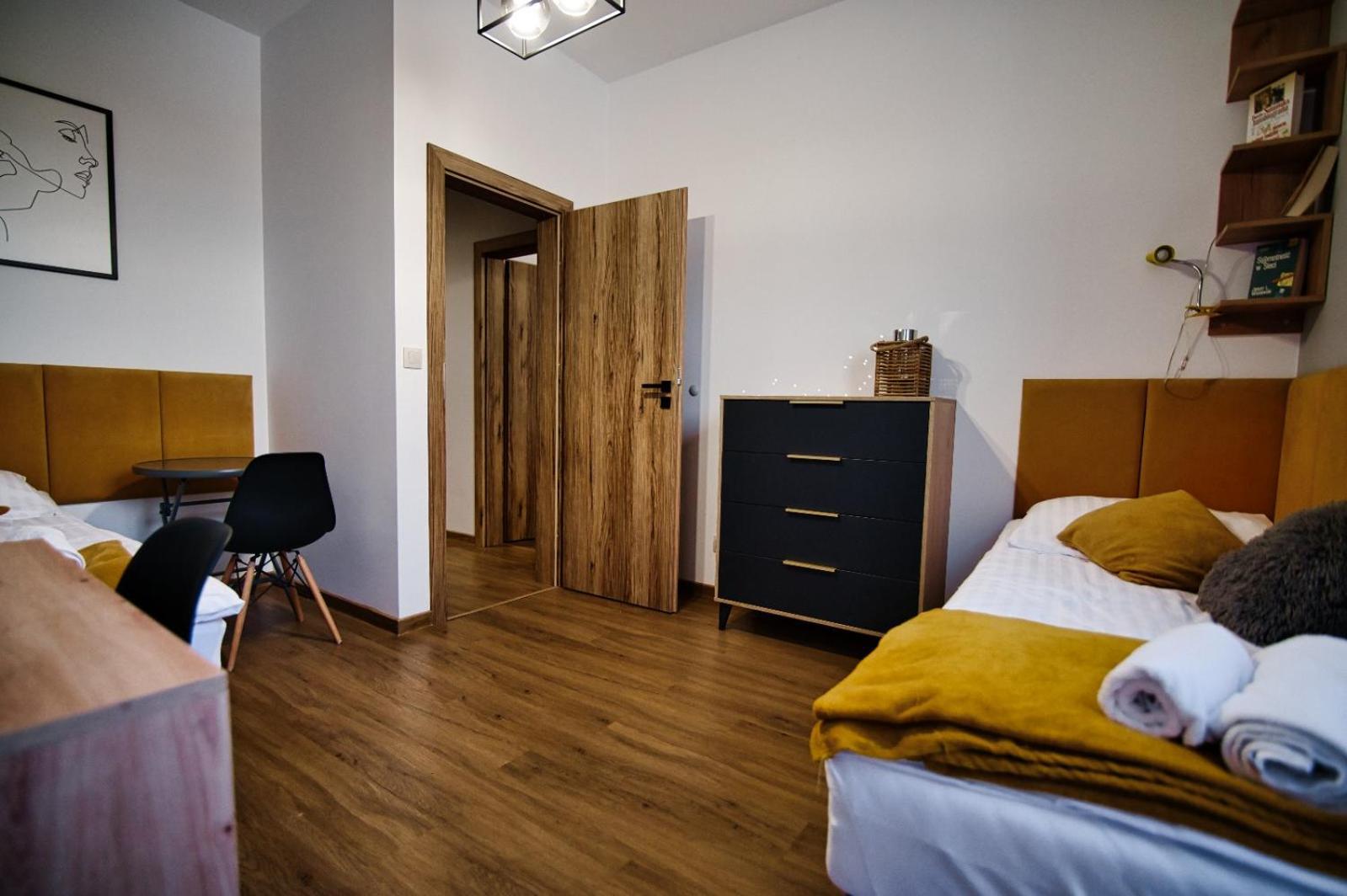 Apartament No82 Yellow Holiday Home ザトル エクステリア 写真