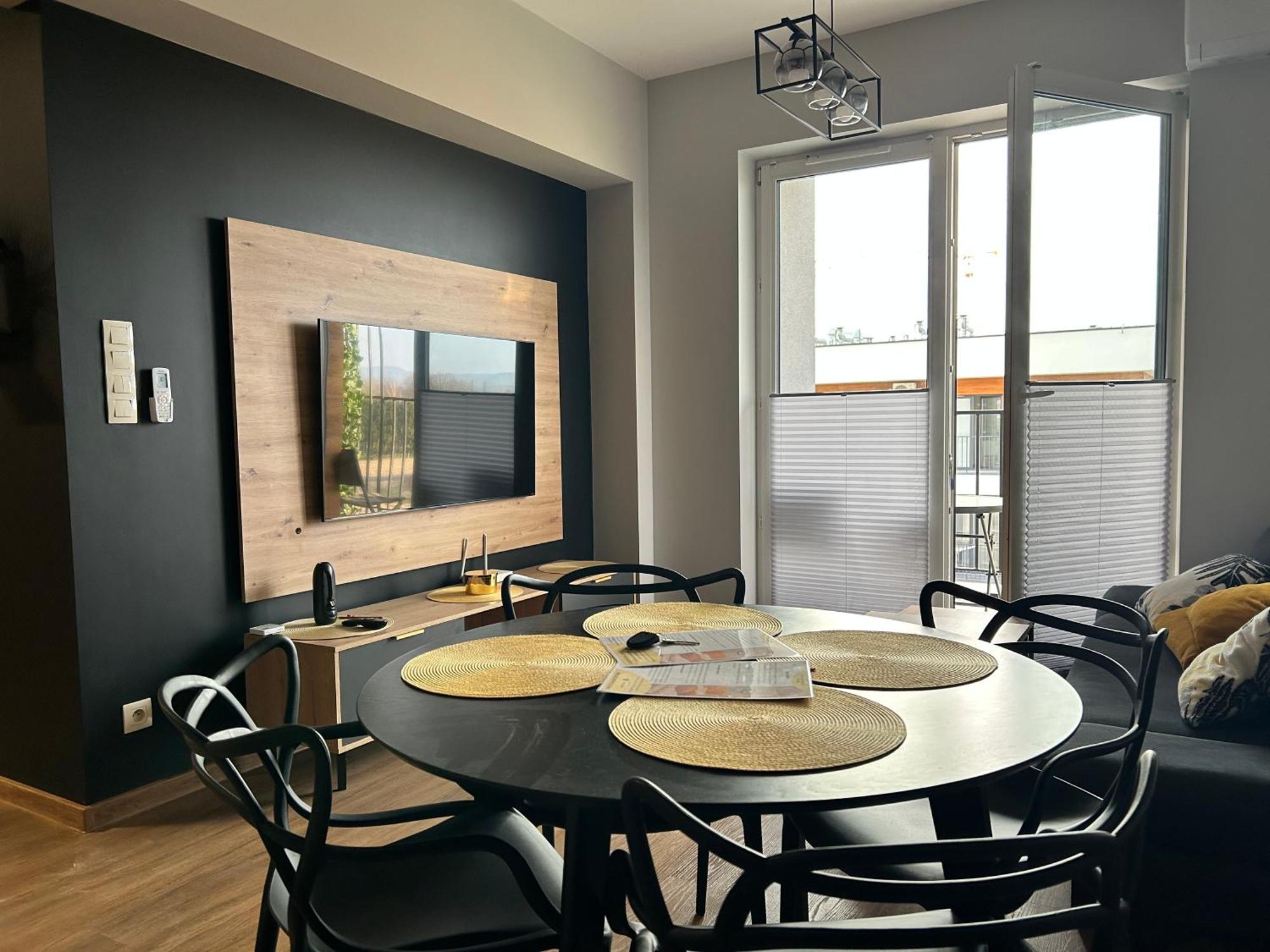 Apartament No82 Yellow Holiday Home ザトル エクステリア 写真